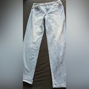 Gloria Vanderbilt ‘Amanda’ Sky Blue Jeans